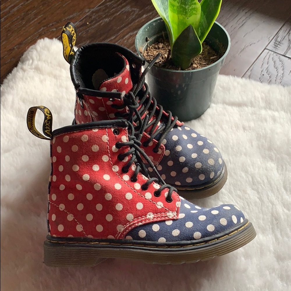Dr. Martens boots kids unisex